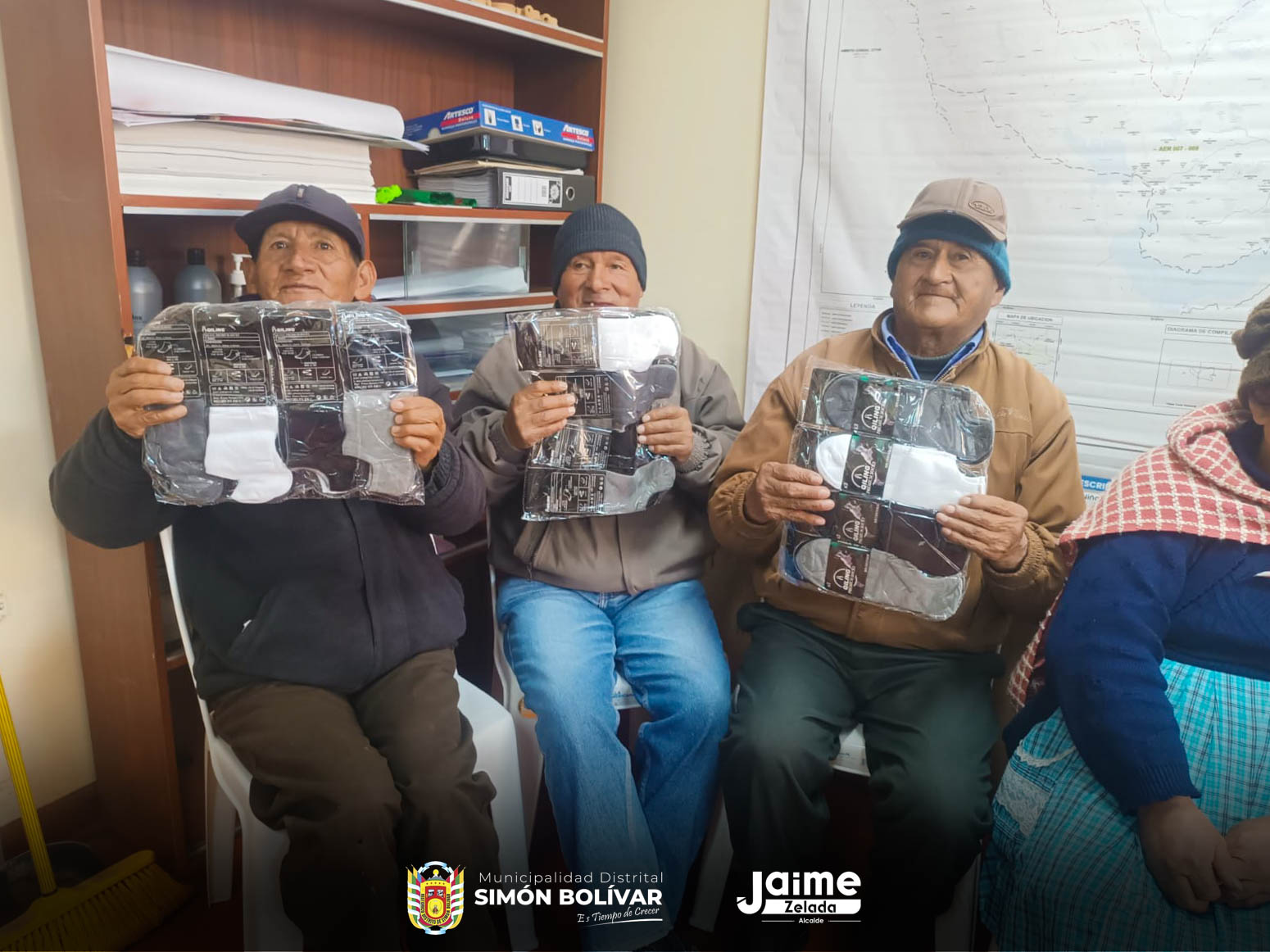 NUESTROS ADULTOS MAYORES SON PRIORIDAD